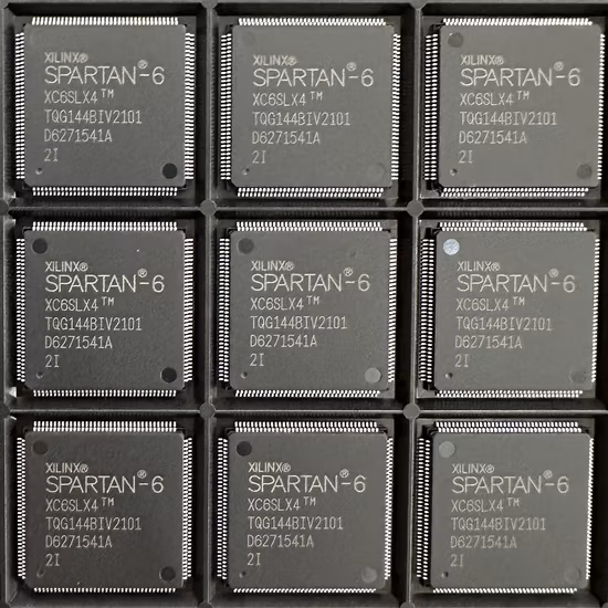 Xc6slx4-2tqg144I IC FPGA フィールド プログラマブル ゲート アレイ